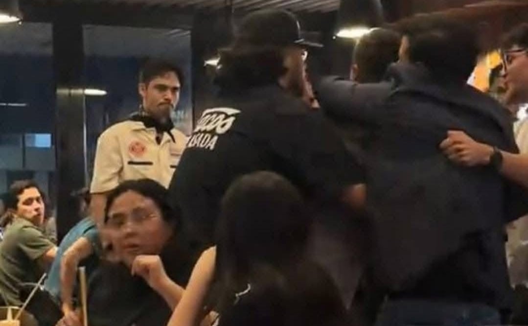 Usuarios señalaron presuntos actos de prepotencia por parte de los involucrados. Foto: Captura de pantalla