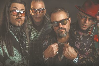 The Maveriks da apoyo en español a latinos e inmigrantes