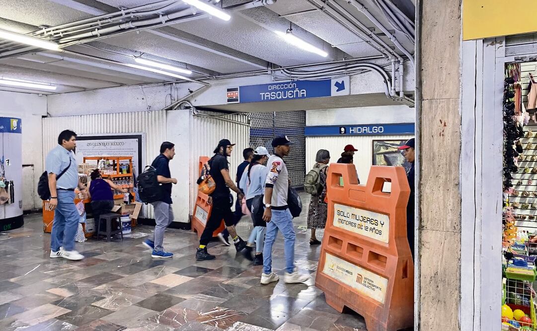 Sancionan a 18 mil por invadir zona de mujeres en el Metro. Foto: Yaretzy M. Osnaya / EL UNIVERSAL