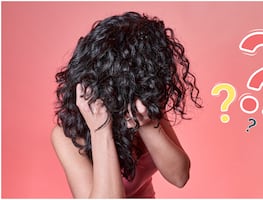 ¿Cómo peinar tu cabello rizado usando el famoso método "curly"? Sigue estos pasos