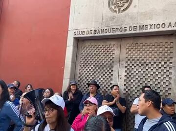 Trabajadores del PJF protestan en el Club de Banqueros; el recinto alberga la US-Mexico CEO Dialogue