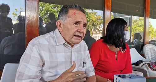 Insulto de "cab...." no fue para Lilly Téllez, dice senador Pech y ofrece disculpas