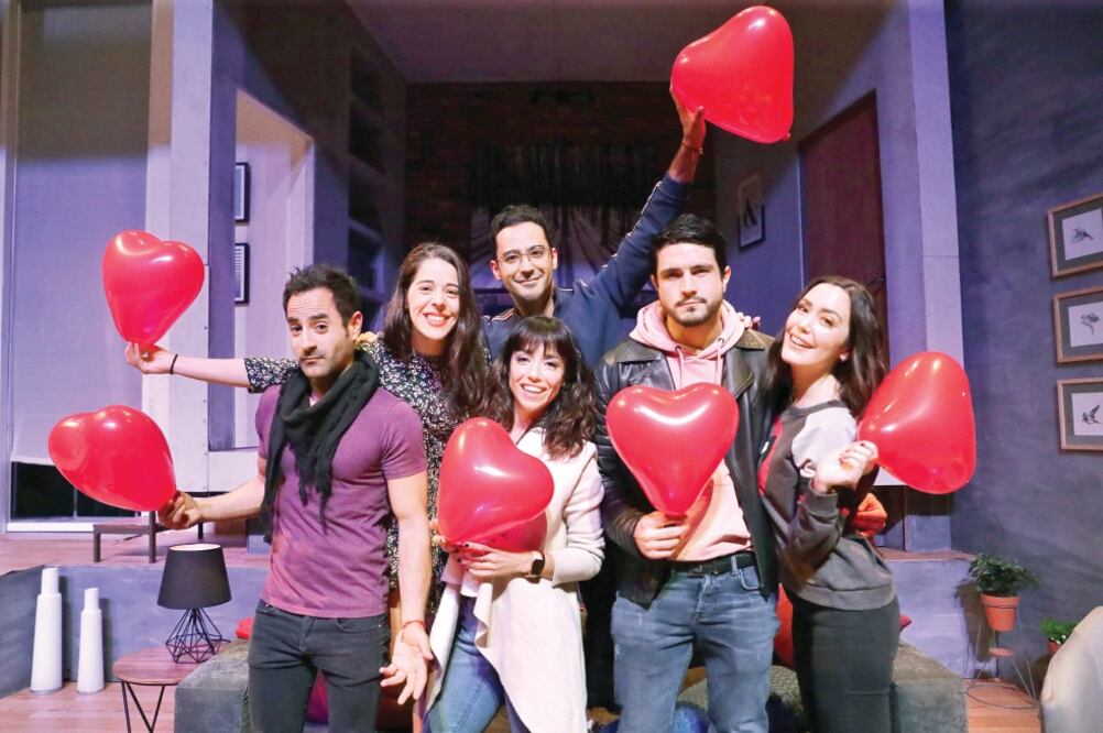 En escena, hacen una divertida reflexión de la vida en pareja. (DIEGO SIMÓN. EL UNIVERSAL)