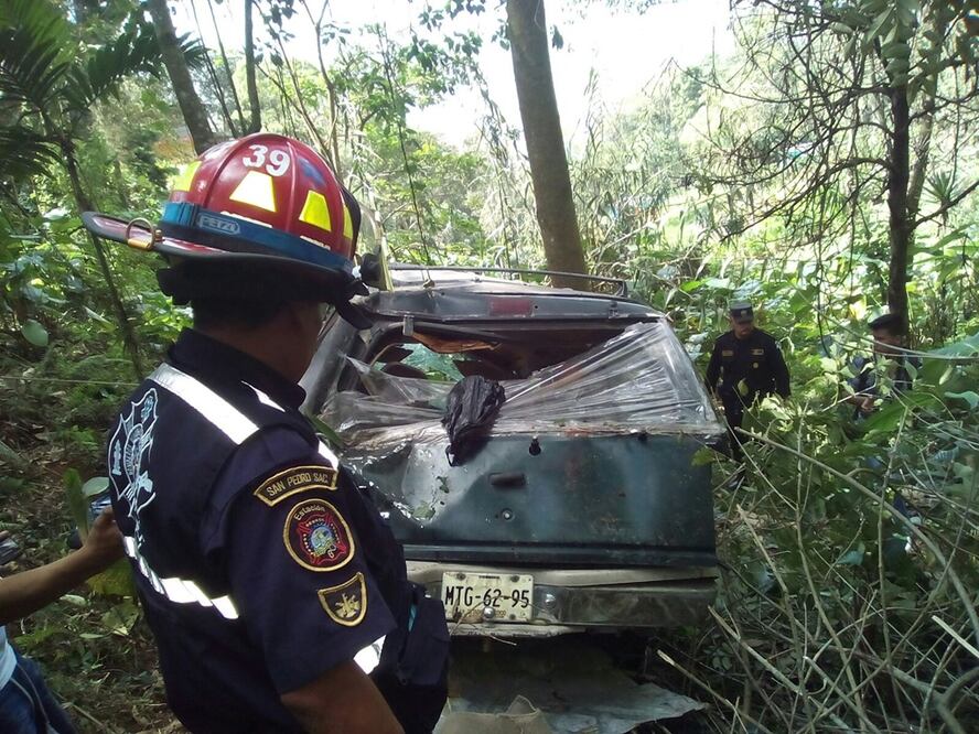 Dan de alta a mexicanos accidentados en Guatemala