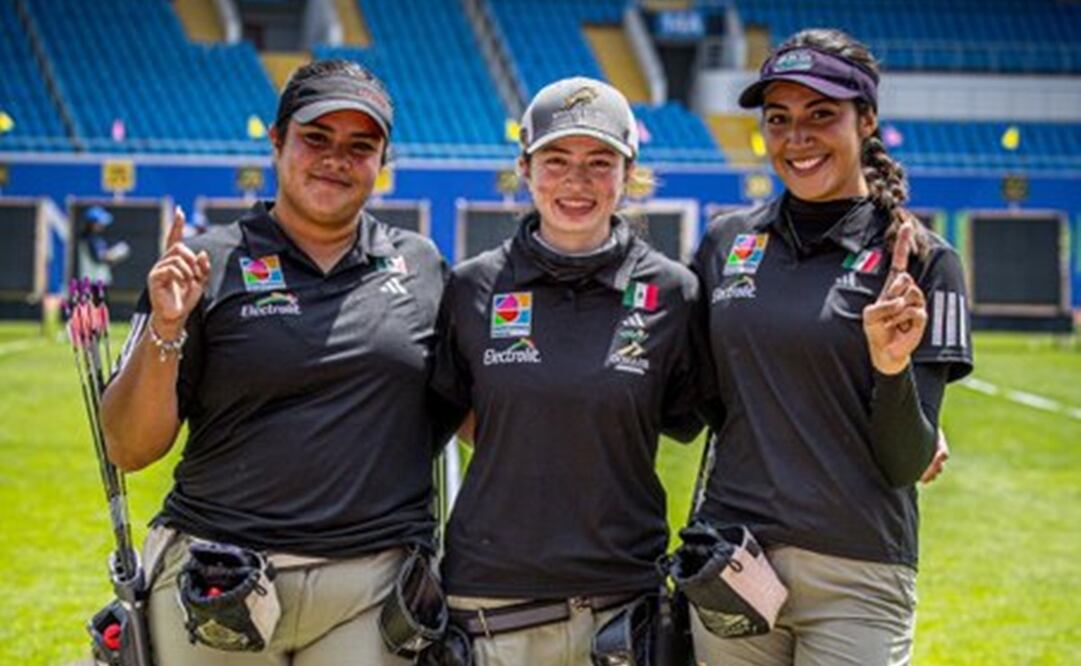 Maya Becerra, Mariana Bernal y Adriana Castillo en la Copa del Mundo de Shanghái - Foto: @COM_Mexico en X