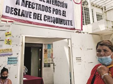 Inicia demolición de casas en el cerro del Chiquihuite