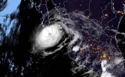 Huracán “Olaf” pierde fuerza tras tocar tierra en Baja California Sur; continúan las lluvias