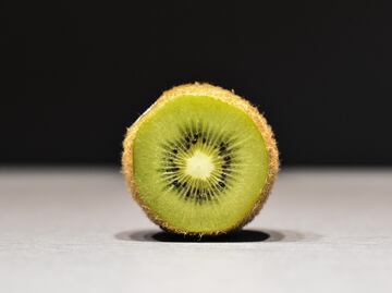 Esta fruta alivia el estreñimiento, más que la ciruela, según Harvard