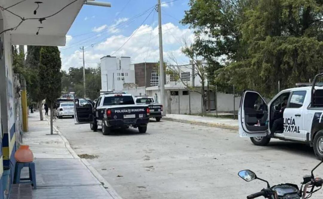 Asesinan a dos policías durante persecución de hombres armados en Mixquiahuala Hidalgo.
Foto: Especial.
