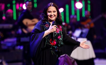 Ana Gabriel advierte a sus fans que no aceptará regalos ni dará fotos por miedo al Covid