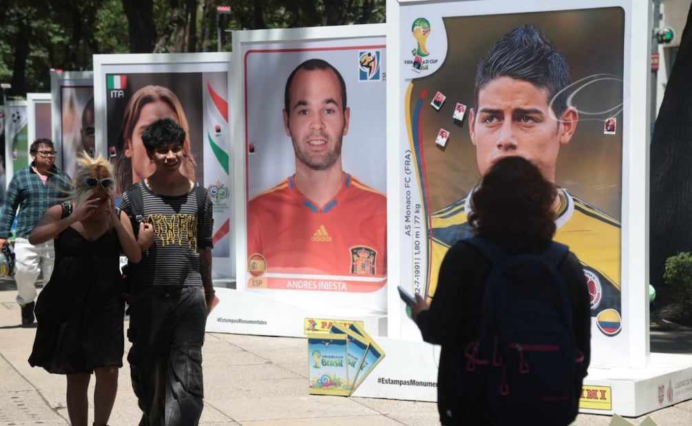 Estampas de Rocha Moya en exposición del Mundial 2026. Foto: Mauricio Contreras y Sahar Palmieri / EL UNIVERSAL