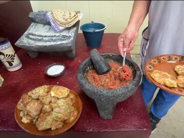Receta de tortas de nopal de Doña Ángela