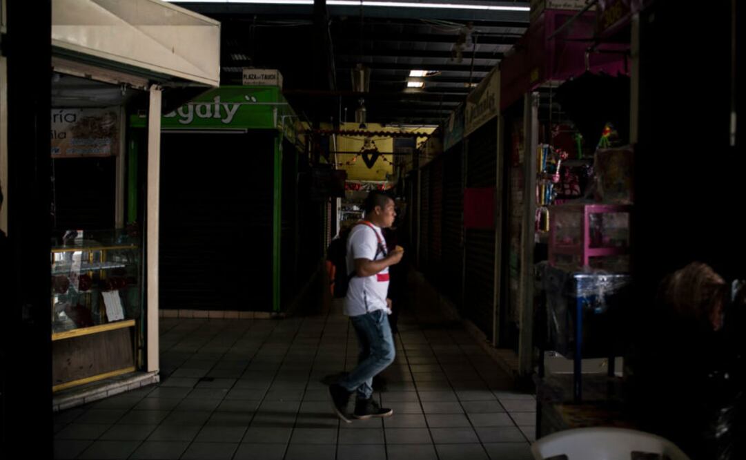 Un apagón de casi una hora, perturbó las actividades en Mérida y varios municipios de Yucatán, así como en Cancún, Quintana Roo y Campeche. Foto: Cuauhtémoc Moreno Cabrera/EL UNIVERSAL