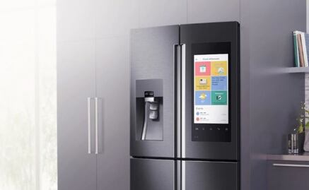 Le quitan el celular, tuitea desde refrigerador “smart”