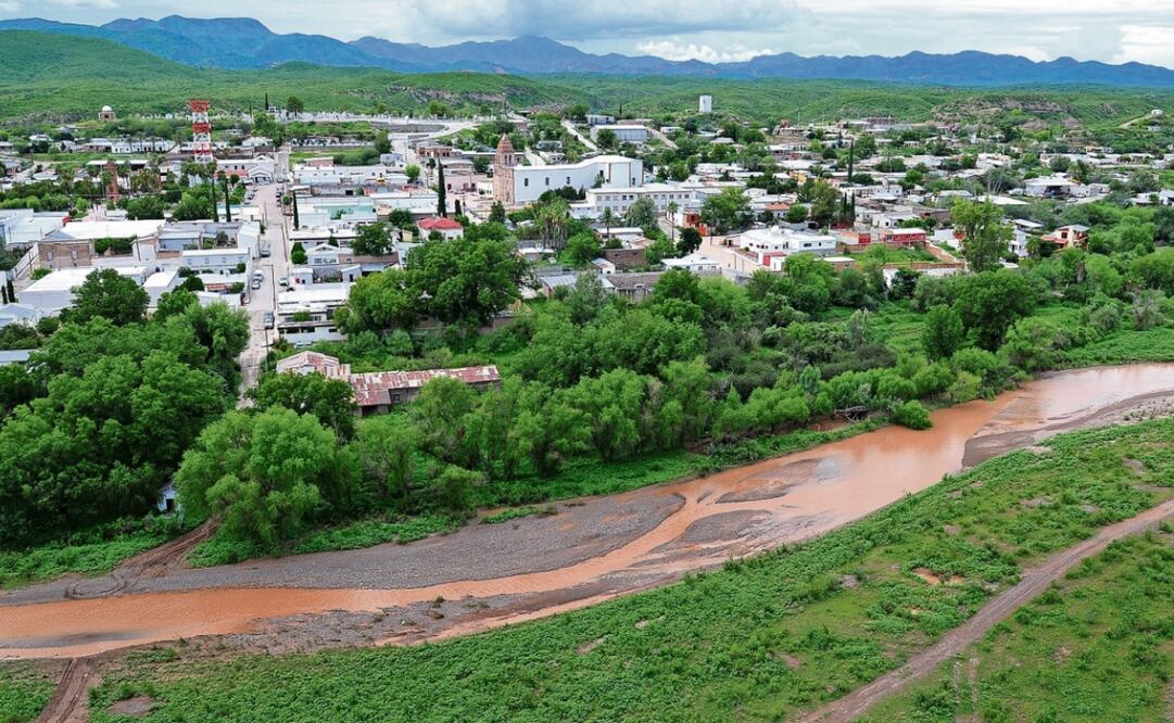 Los daños a la población por la contaminación que ocasionó hace 10 años una filial de Grupo México al río Sonora persisten, reconoce el presidente Andrés Manuel López Obrador, quien exige reparar las afectaciones. Foto: Archivo | El Universal
