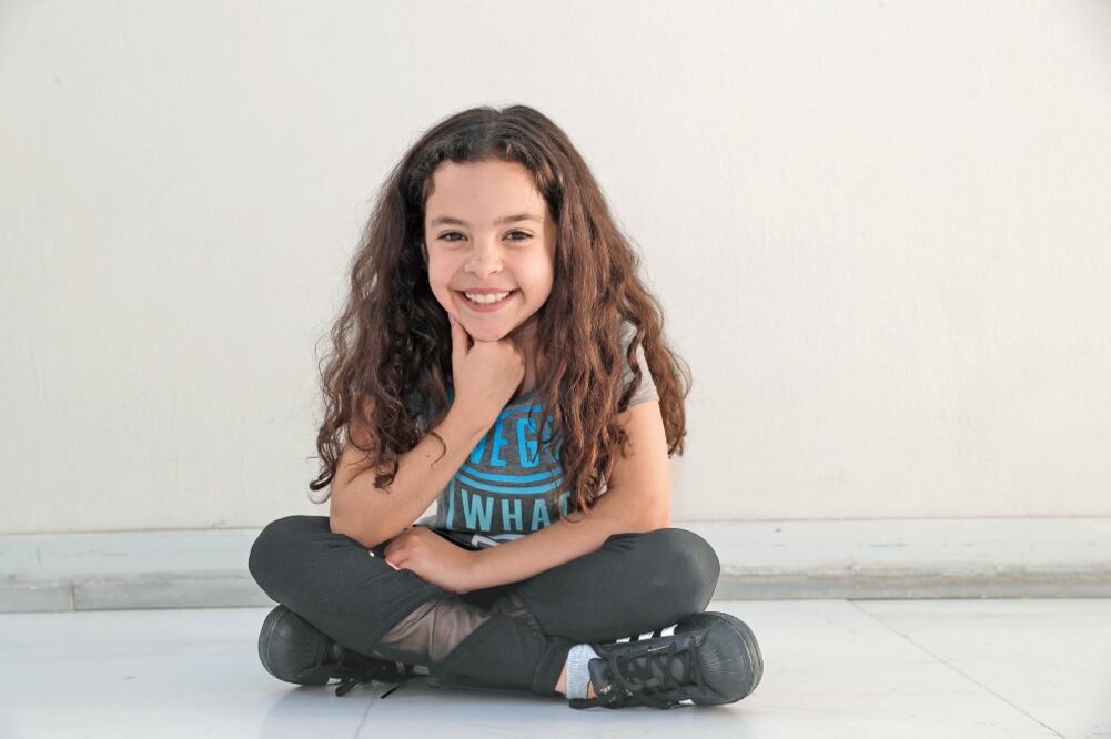 María Perroni tiene nueve años y ha actuado en los musicales Annie, Billy Elliot y Les Misérables (LUIS CORTÉS. EL UNIVERSAL)