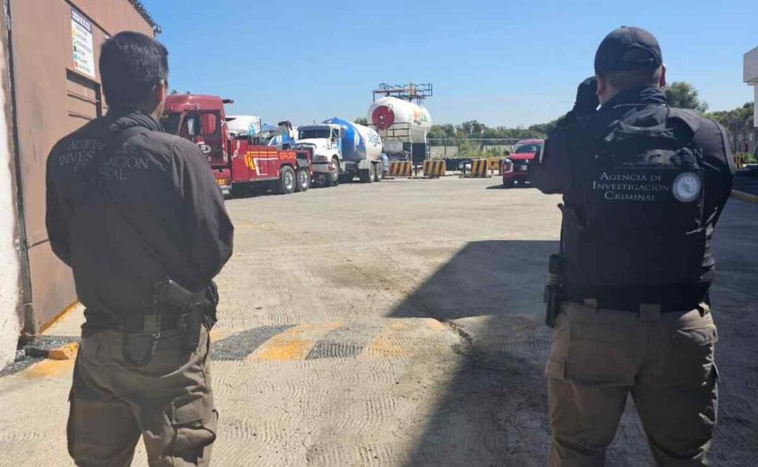 Elementos de la Policía Estatal, Secretaria de Marina y agentes federales realizan operativo contra el huachicol en Tlaxcala. Foto: Especial