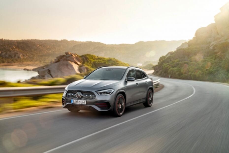 Mercedes Benz lanza la nueva GLA 2020