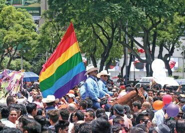 Morena pide comisión para comunidad LGBTTI