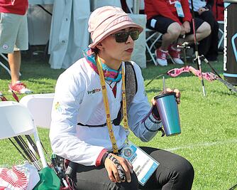 Aída Román también se indisciplina