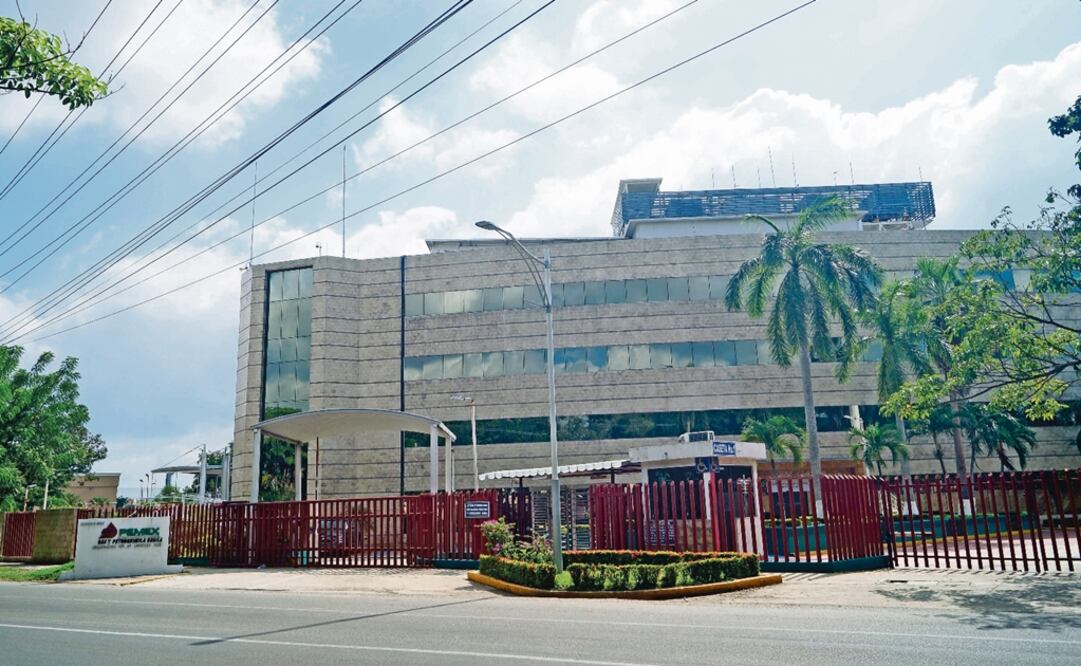 The governor-elect claimed that the arrival of SENER to the state would bring more investment to the state and that the ministry staff arriving in early December would be welcomed - Photo: Luma López/EL UNIVERSAL