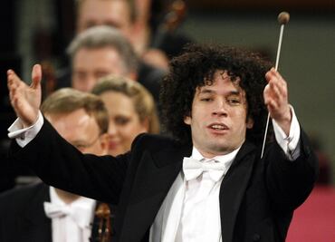 Gustavo Dudamel pospone conciertos en Colombia