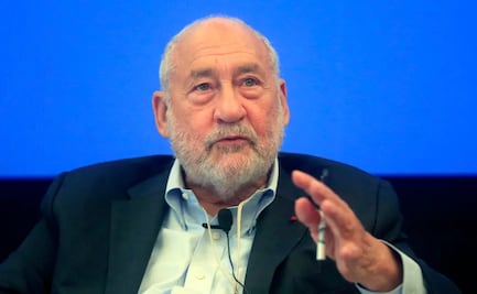 Trump puede desmoronar equilibrio de poderes en EU, alerta Nobel de Economía; puede llevar a una “crisis constitucional”