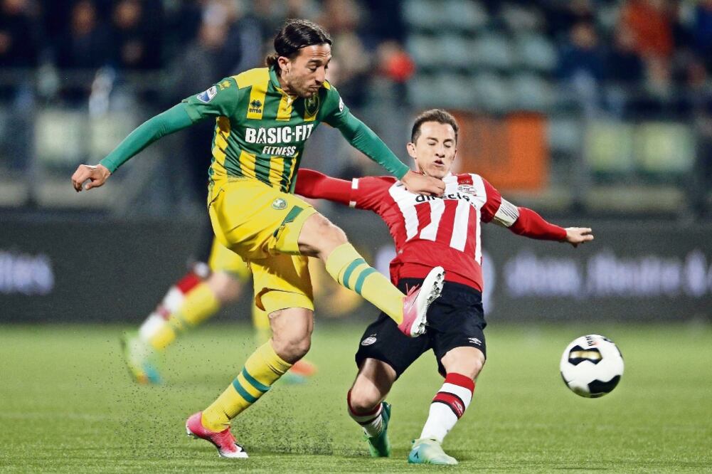 Andrés Guardado no pesó con el cuadro rojiblanco, que empató (XINHUA)