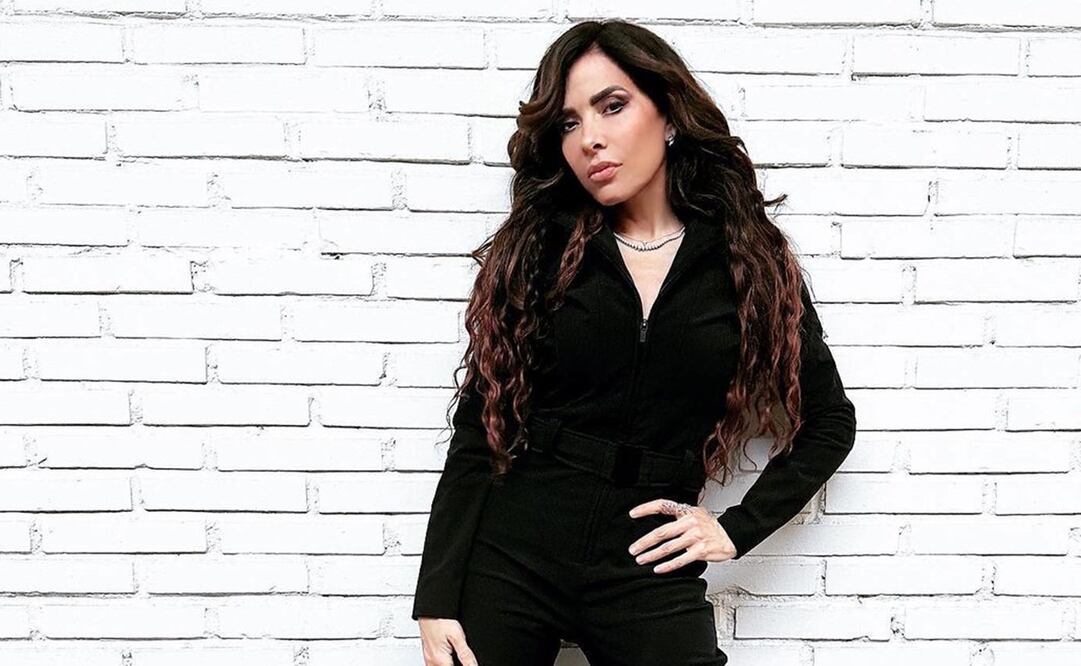 La cantante no pudo ocultar su emoción por recibir el cariño de sus fans Foto: Instagram