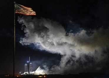 ¿EU vuelve a la Luna? NASA y SpaceX lanzan con éxito nave privada a 50 años de las misiones del Apolo
