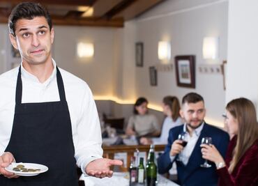 Por qué dar propina es casi obligatorio en Estados Unidos y de dónde viene la cultura "tipping"