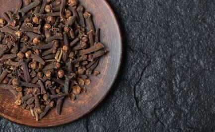 Si padeces algunas de estas enfermedades no puedes consumir clavo