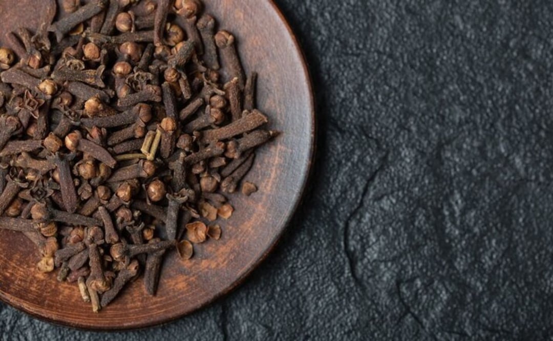 Quiénes deben evitar consumir clavo. Fuente: Freepik