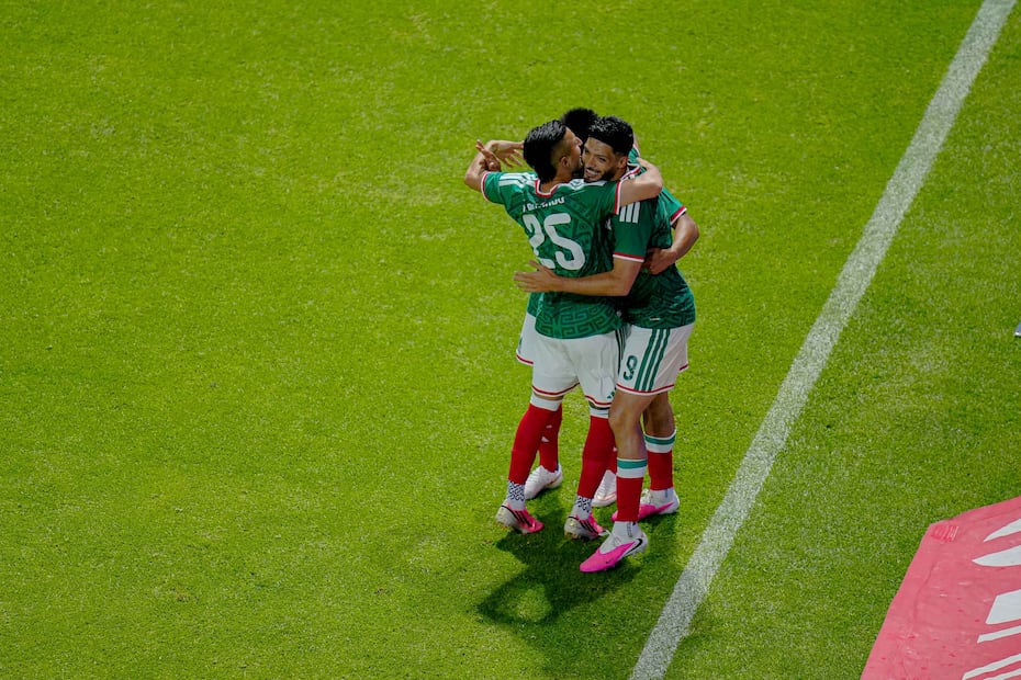 Selección Mexicana en festejo de gol, durante su partido de preparación ante Serbia para el Mundial de 2026 - Foto: Imago7
