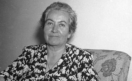 Premio Nobel: Homenajean a Gabriela Mistral en el 100 aniversario de su obra "Desolación"