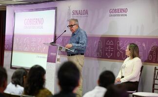 Los 17 hombres recatados en taller mecánico de Culiacán eran choferes de tráiler, asegura Rubén Rocha