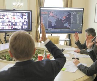 Zoom supera el valor de aerolíneas y hoteles