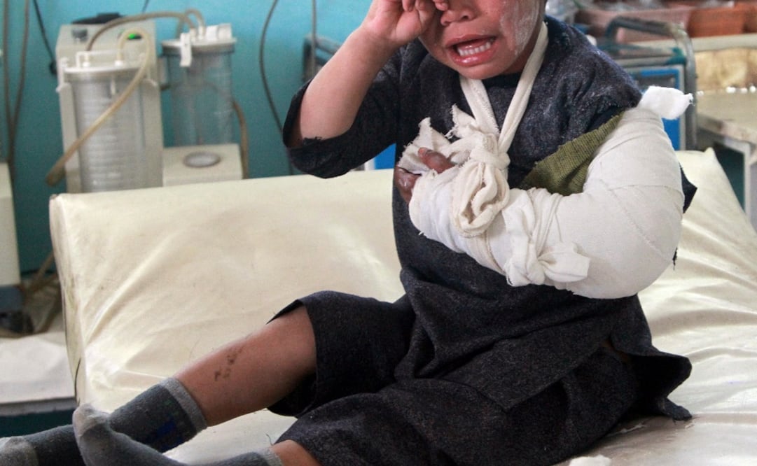 Cae niño de un piso 11 en edificio de Chile y sobrevive