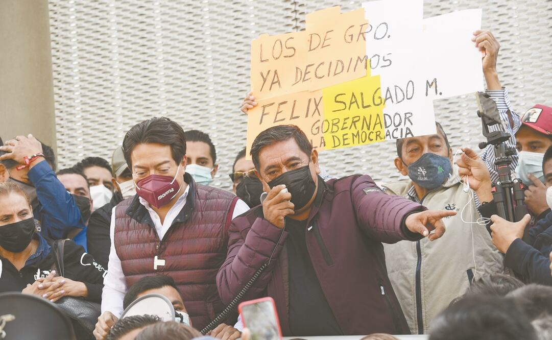 Félix Salgado Macedonio anunció que la mañana de hoy habrá una marcha hacia la Ciudad de México. Foto: ARCHIVO EL UNIVERSAL