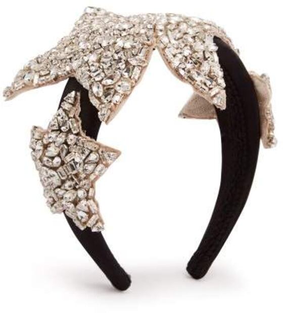 La diadema es el único accesorio para lucir espectacular en esta temporada