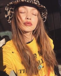 Este es el look más dosmilero de Gigi Hadid