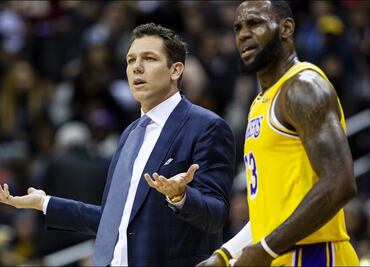 Entrenador de la NBA es acusado de agresión sexual