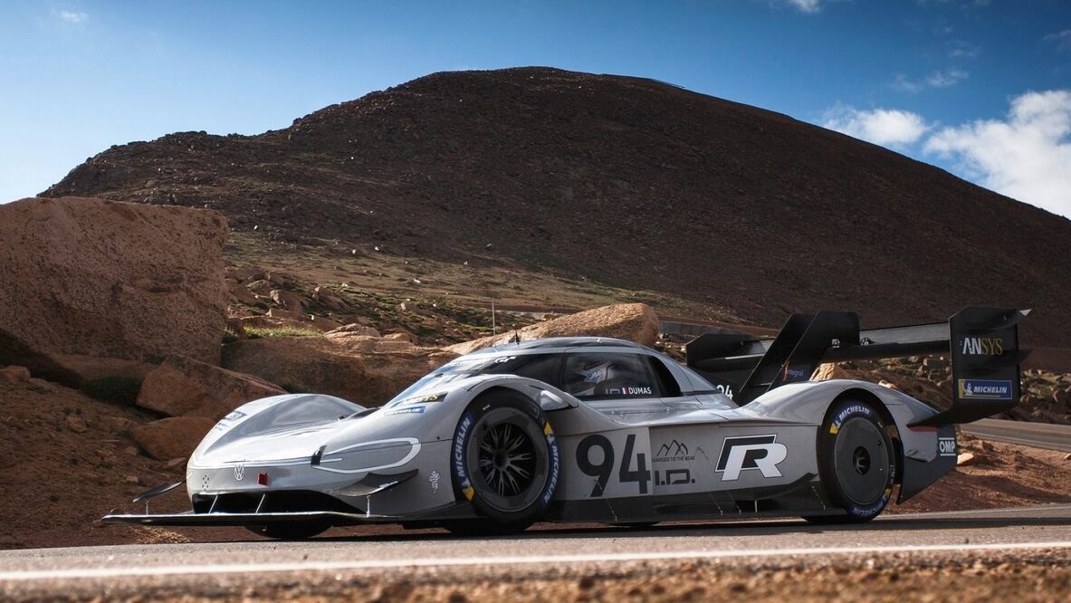 [Video] Volkswagen muestra su récord de vuelta en Pikes Peak