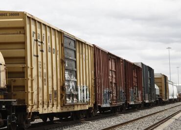 Exportaciones caen 9.3% al cierre de 2015