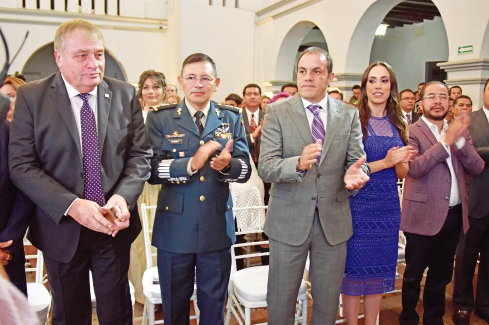 Tras rendir su Segundo Informe de Gobierno, Cuauhtémoc Blanco, rechazó hablar de la contienda interna y dijo que por ahora su prioridad es el ayuntamiento de Cuernavaca (TONY RIVERA. EL UNIVERSAL)