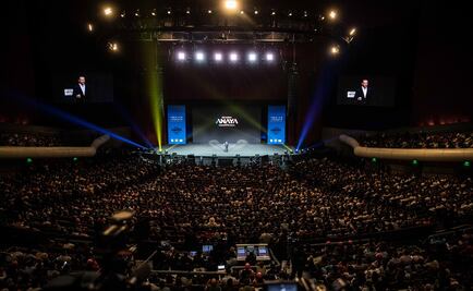Llegan liderazgos del PAN y PRD a toma de protesta de Anaya