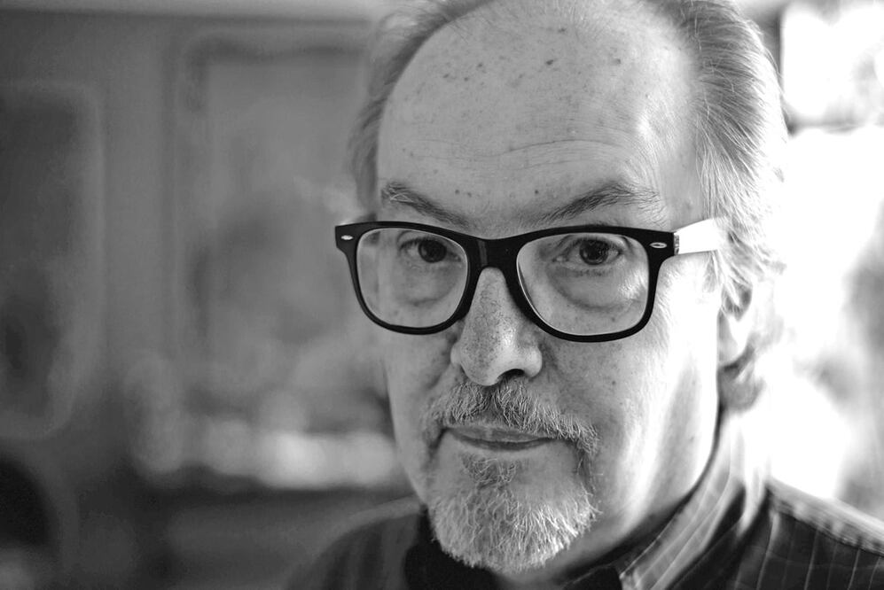 Álvaro Uribe, escritor. Foto: CORTESÍA VÍCTOR BENÍTEZ