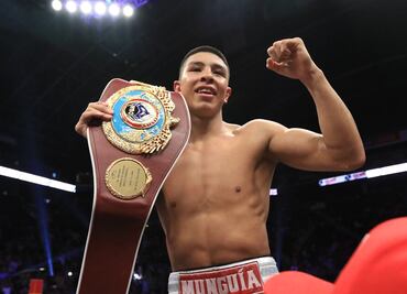 Jaime Munguía regresará el 11 de enero al ring; ¿la división? Aún es una incógnita