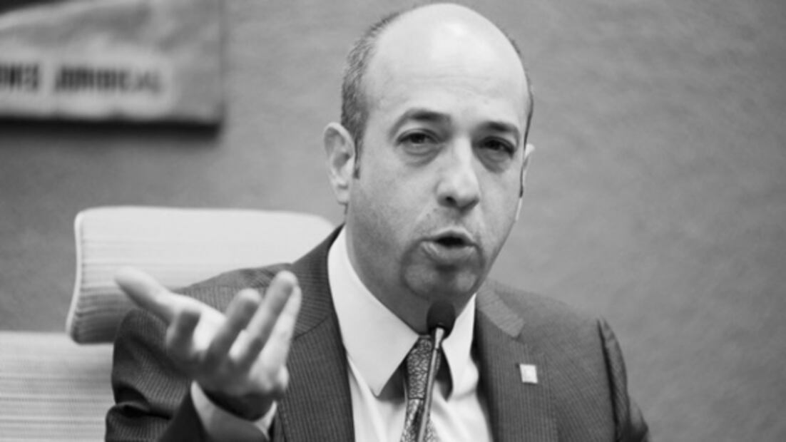 “AMLO busca beneficiarse a sí mismo”; opinan expertos sobre caso Zaldívar