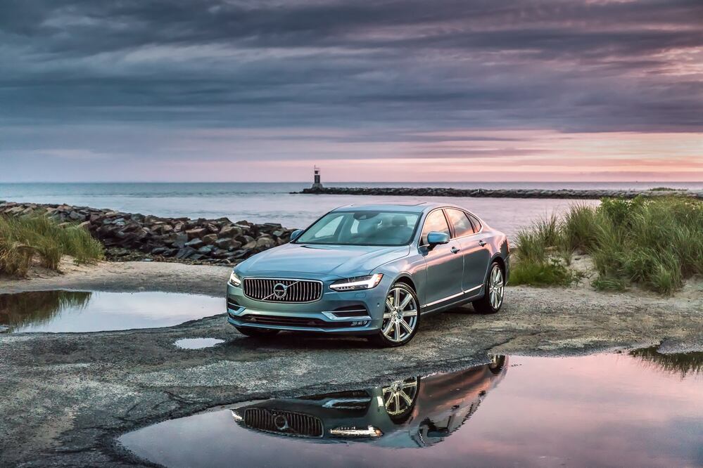 Volvo S90 y V90 consiguen la máxima puntuación en las pruebas de Euro NCAP